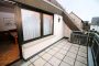 Verkauft: Freistehendes Einfamilienhaus mit Einliegerwohnung und schönem Garten - Balkon