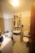 RESERVIERT: Gepflegte 2-Zimmer-Wohnung mit Balkon und Tiefgaragenstellplatz - Bad mit WC
