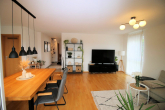 Schöne 3-Zimmer-Wohnung mit Balkon und Tiefgaragenstellplatz - Küche
